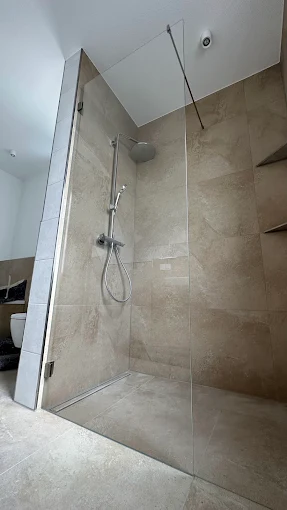 Walk-in Dusche offen