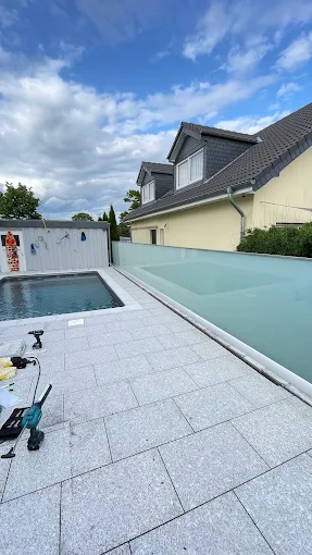 Glas Sichtschutz Pool