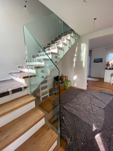 Glasgeländer Treppe