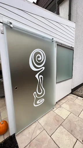 Glastür satiniert