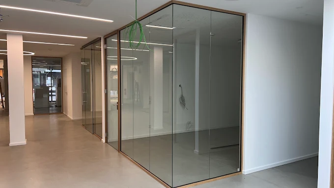 Glastrennwand Büro